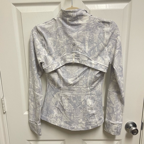 Lululemon Grey Pattern Define Jacket - Picture 11 of 11